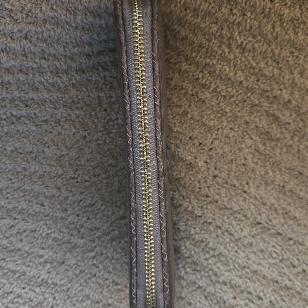 Tory Burch Wallet - Picture 2 of 4